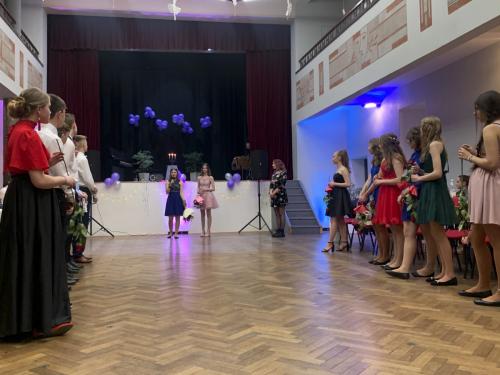 Slávnostný tanečný večer žiakov 8. ročníka ZŠ – VK